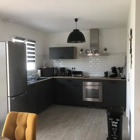 La Rose Tremiere * サン・ピエール・ドレロン