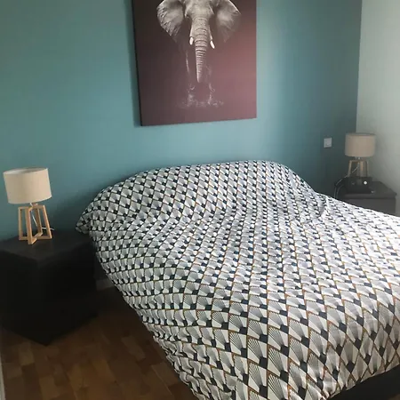 ヴィラ La Rose Tremiere サン・ピエール・ドレロン